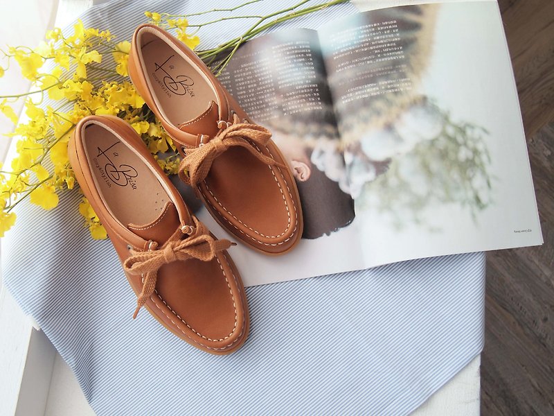 Burnished Calf Casual Leather Shoes (Brown) - รองเท้าหนังผู้หญิง - หนังแท้ สีนำ้ตาล