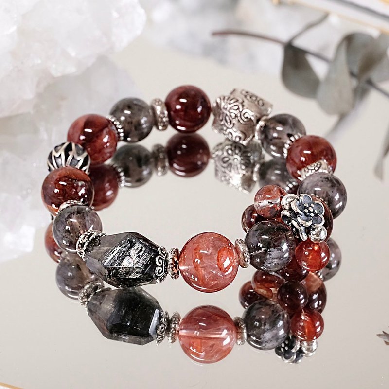 Shining Diamond Red Gum Flower Black Aurora Bracelet Natural Mineral Crystal One Picture One Thing - Bracelets - Crystal Red