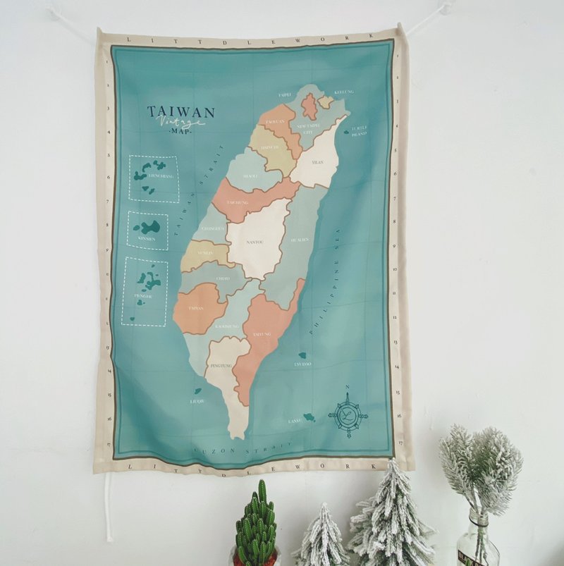 【聖誕好禮】【熱買商品】台灣地圖布幔-復古款 (淺藍) - 壁貼/牆壁裝飾 - 繡線 多色