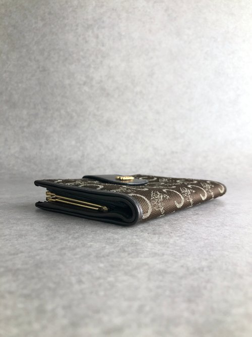 新品未使用　セリーヌ　サルキー　財布　 馬車柄 レザー　レッド　激レア　おしゃれ 新品未使用 セリーヌ サルキー 財布 馬車柄 レザー レッド 激