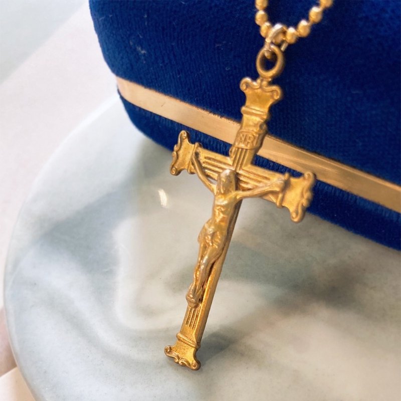 【西洋古董飾品】INRI 手工十字架 耶穌 經典紀念 基督 黃銅 項鍊 - 項鍊 - 銅/黃銅 金色