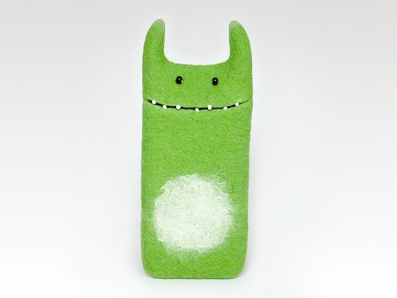iPhone 7 case, green, Monster case, felted phone case, iPhone felt sleeve - 手機殼/手機套 - 羊毛 綠色
