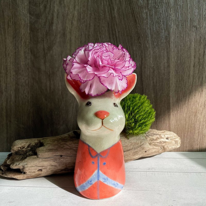 A Lu 傲兔陶花器/擺飾/禮物 手作手繪 美國陶土 原創僅此一件 - 花瓶/花器 - 陶 多色