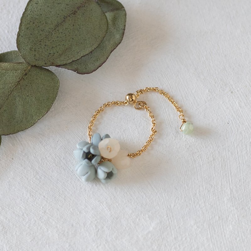 flower Chain Ring / Size Free /  dull mint green - General Rings - Clay Green