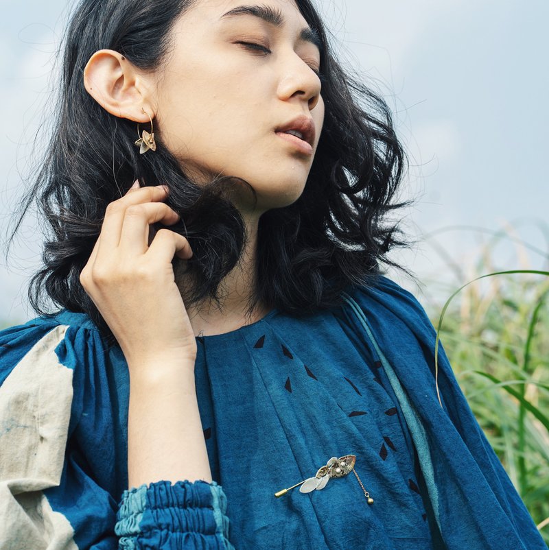 MU 雲 wind 系列  黃銅x純銀_別針/耳環/戒指 - 耳環/耳夾/耳骨夾 - 銅/黃銅 金色