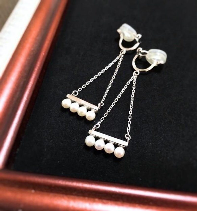 Swinging pearl bar earrings [Order production] - ต่างหู - เครื่องเพชรพลอย 