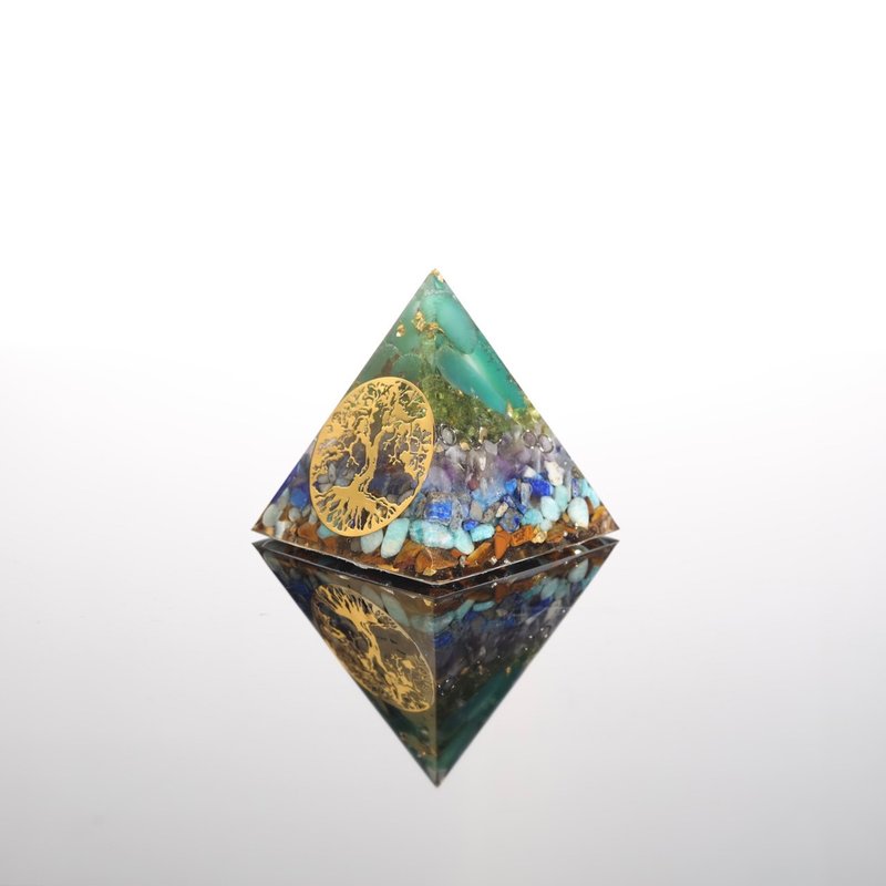 客製化禮物-生命靈數奧剛金字塔-可私訊生日訂製-奧根塔水晶療癒 - 擺飾/家飾品 - 水晶 多色