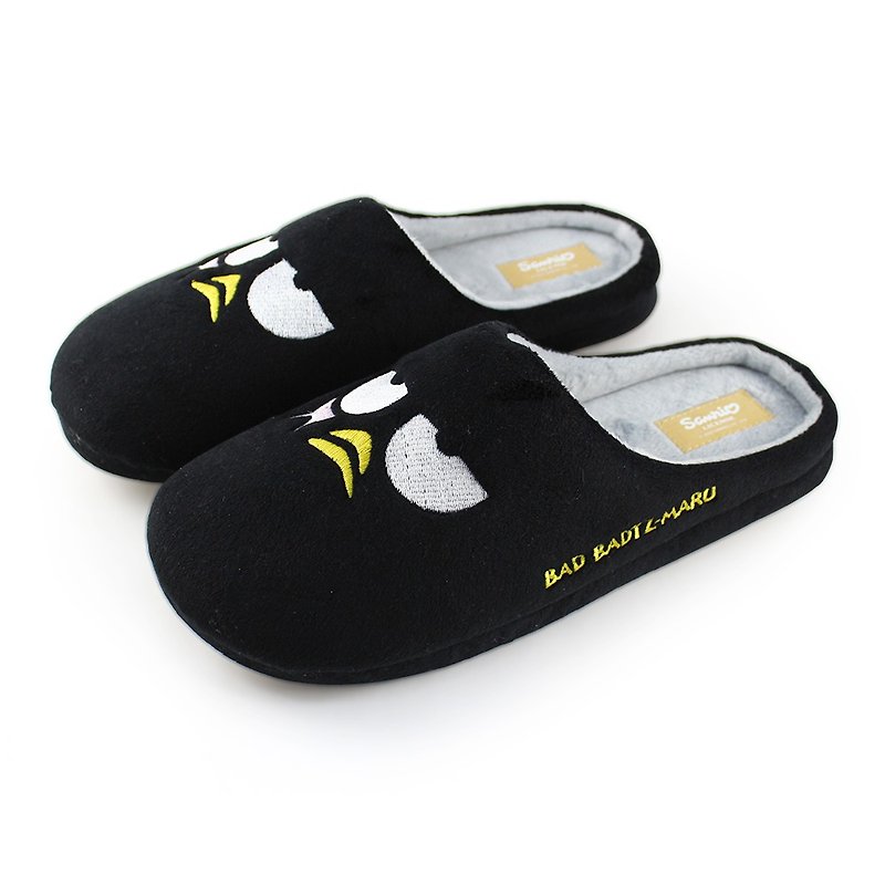 วัสดุอื่นๆ รองเท้าแตะในบ้าน สีดำ - Paidal x Bad Badtz-maru Cool Penguin XO Plush Indoor Slippers-Men's