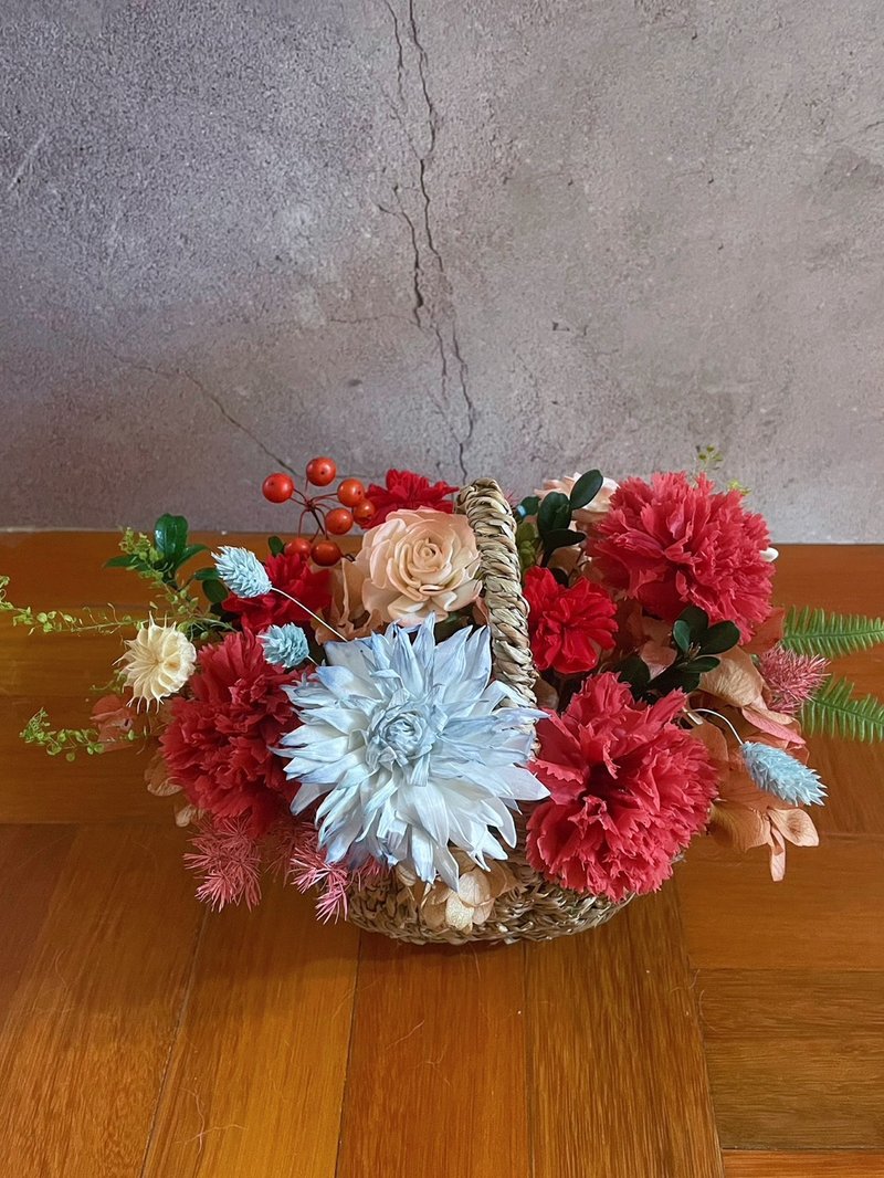 【永生花禮】復古紅色康乃馨永生花籃/母親節花禮/祝賀花禮 - 乾燥花/永生花 - 植物．花 多色