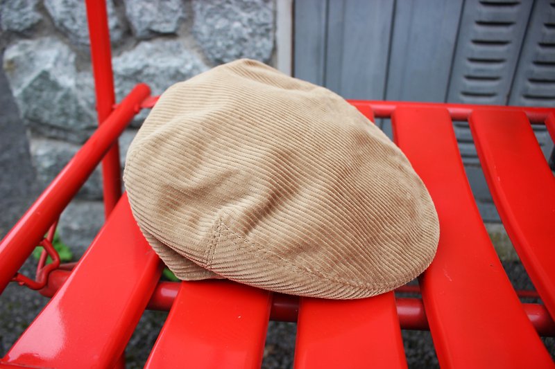 H515 [Vintage hat] {made in Italy label} Corduroy Flat Cap brown corduroy cap (Made in Italy) - Hats & Caps - Cotton & Hemp Brown