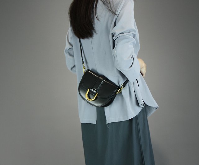 Stylish Horseshoe Fashion Bag