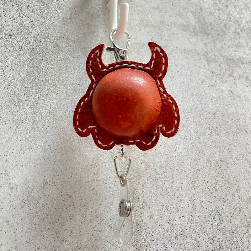 Vegetable tanned wild deerskin little monster fat belly retractable pull button red squeaky commuting office workers - ที่ใส่บัตรคล้องคอ - หนังแท้ สีนำ้ตาล