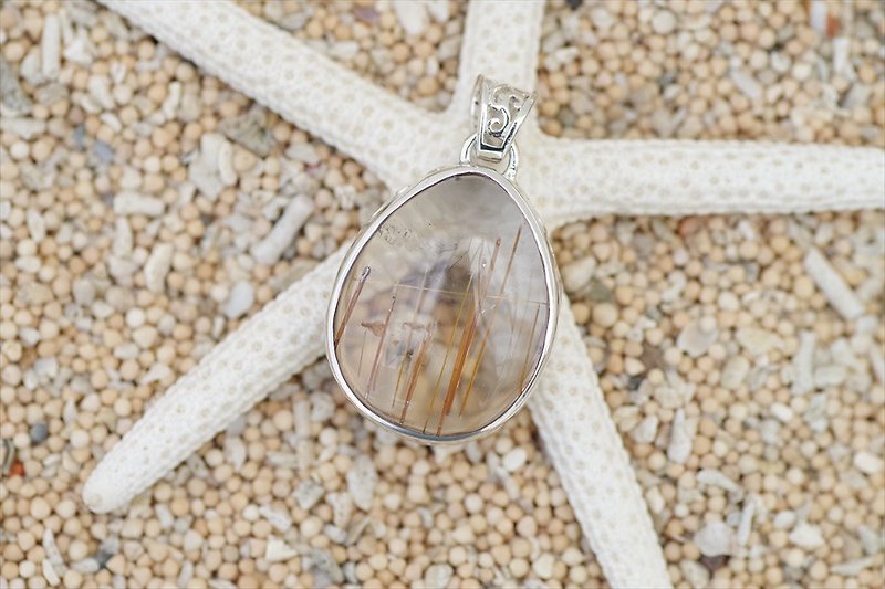 Pendant of rutile quartz - Necklaces - Gemstone Transparent