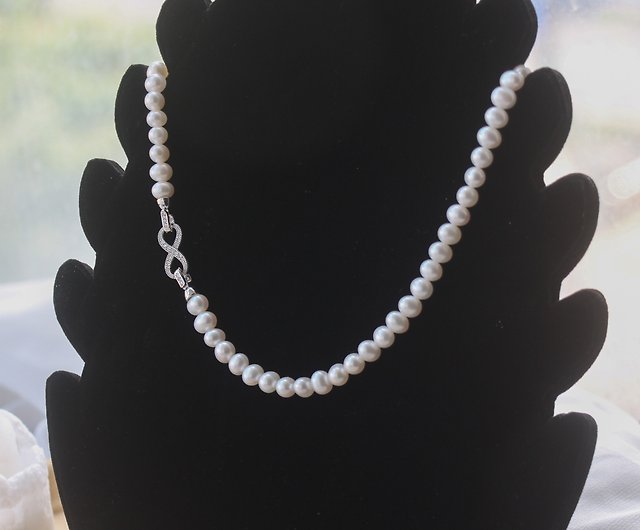 Elegant White Pearl Necklace and Mother's Day Gift and 