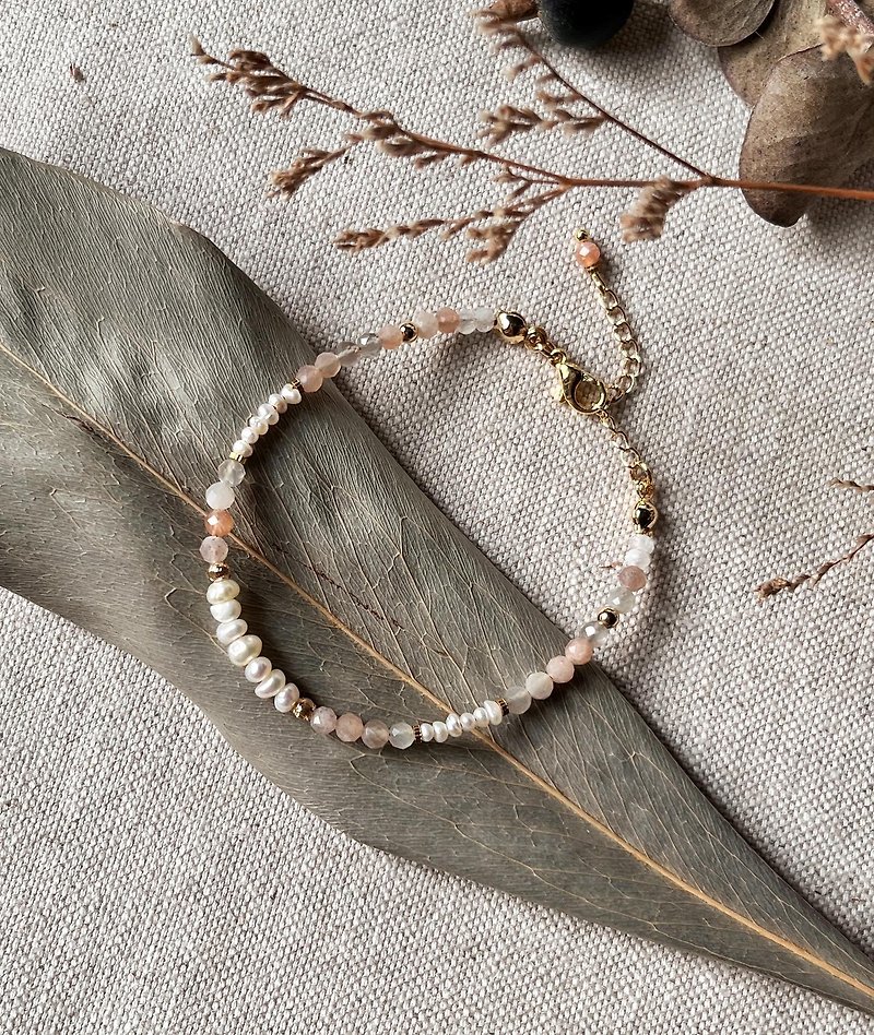 Natural Stone Bracelet-Honey Chamomile Moonstone/Freshwater Pearl Bracelet - Bracelets - Crystal Orange