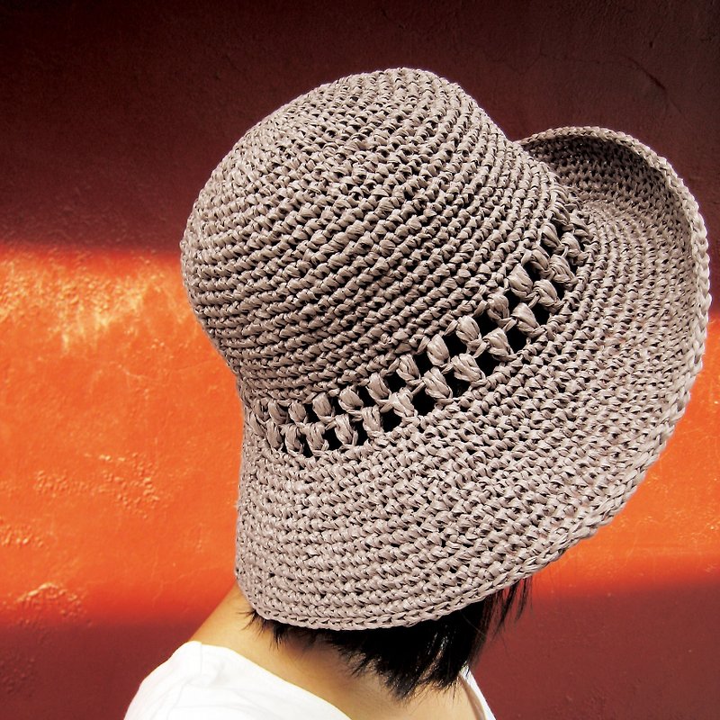 Midsummer hollowed out let the cool breeze blow through the paper-woven wide-brimmed hat\monochrome\ - หมวก - กระดาษ สีเทา