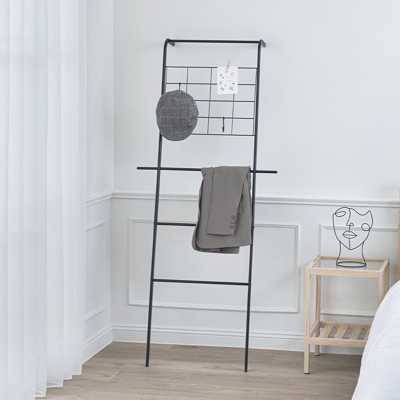 【Sim'n Coz】With Grid Ladder Hanger(Black) - Hangers & Hooks - Other Metals Black