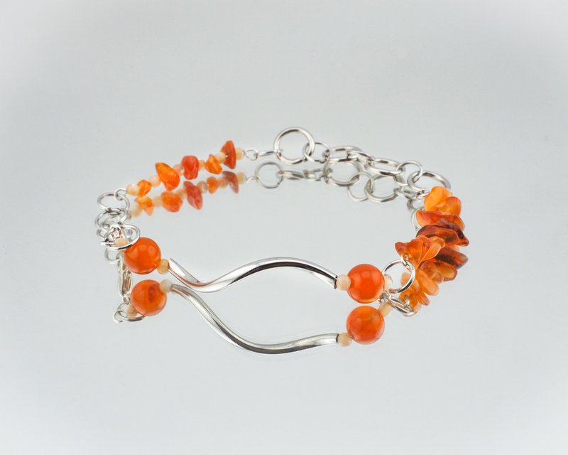 Summer Flower。Bracelet - Bracelets - Stone Orange