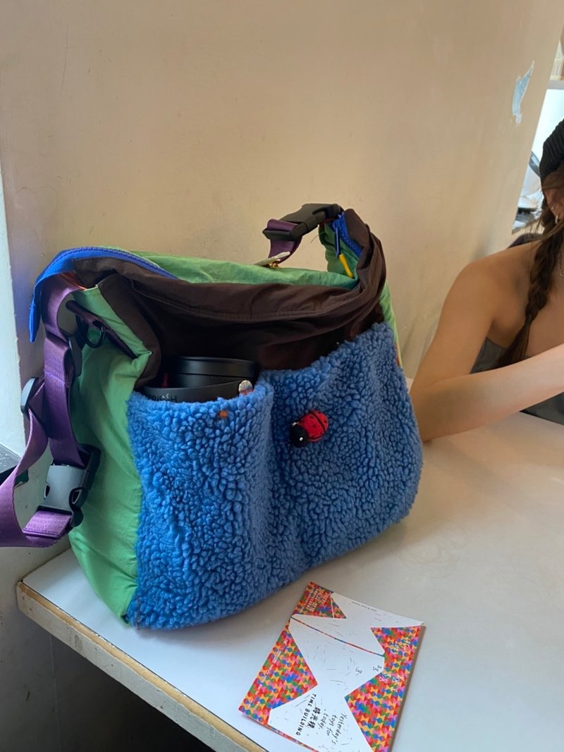 Fluffy Lively tote : Cream & Purple - 側背包/斜背包 - 尼龍 藍色