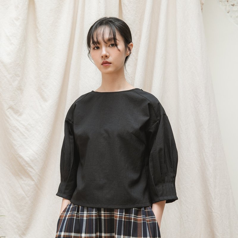【經典原創】Xuyu_須臾褶片上衣_CLT507_黑 - 女上衣/長袖上衣 - 聚酯纖維 黑色