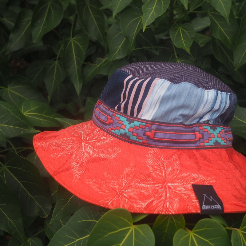 Scrap Bucket Hat | Handmade in Hong Kong - หมวก - เส้นใยสังเคราะห์ 