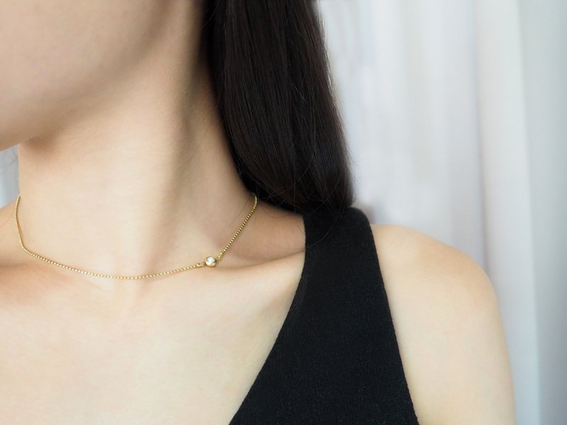 少年- 側項鍊 Teenage necklace (side) - 項鍊 - 珍珠 金色