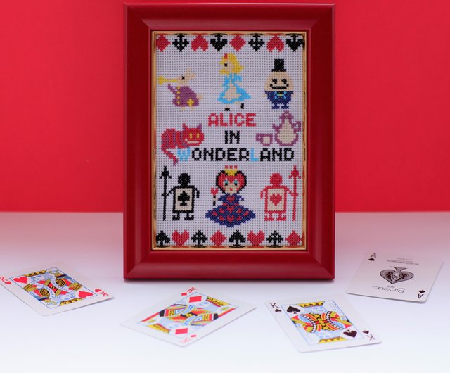 デジタル】クロスステッチpdfチャート 不思議の国のアリス Alice in Wonderland おとぎ話をクロスステッチ刺繍してみましょ -  ショップ Poco a poco その他 - Pinkoi