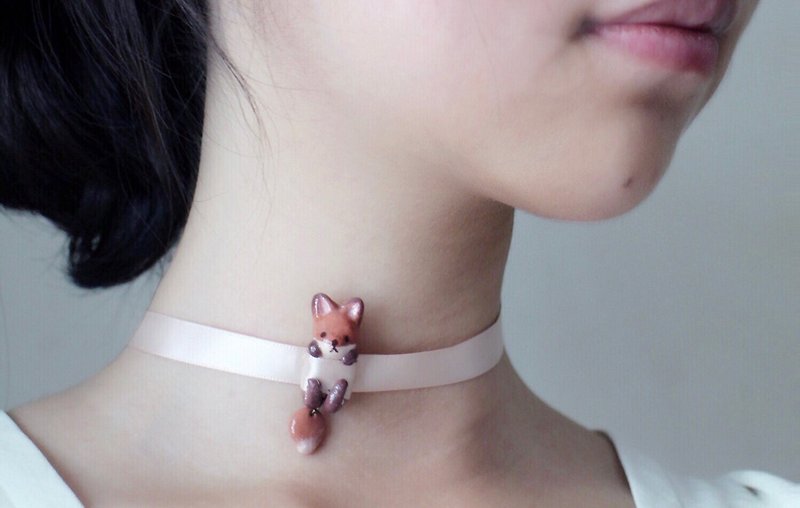 Fox Necklace  Choker