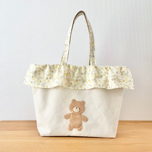 (手づくり)\"クマの遊園地\"アップリケ刺繍ライトアップトートバッグ 手づくり)