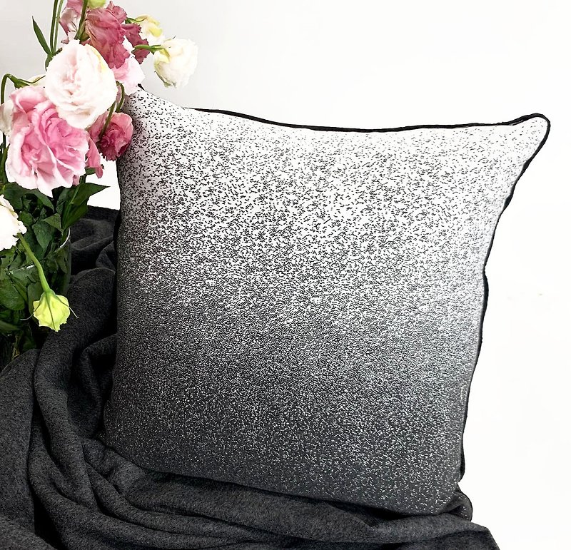 Throw Pillow - Gradient Black Dots - Pillows & Cushions - Polyester 