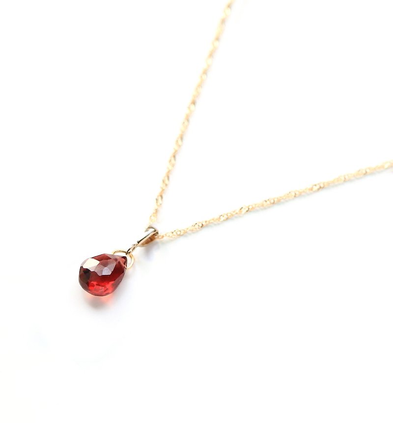 1月誕生石 K10 赤紅色アルマンディンガーネット(平ドロップ) ネックレスチャーム(チェーンのセット購入できます) - ネックレス - 宝石 レッド