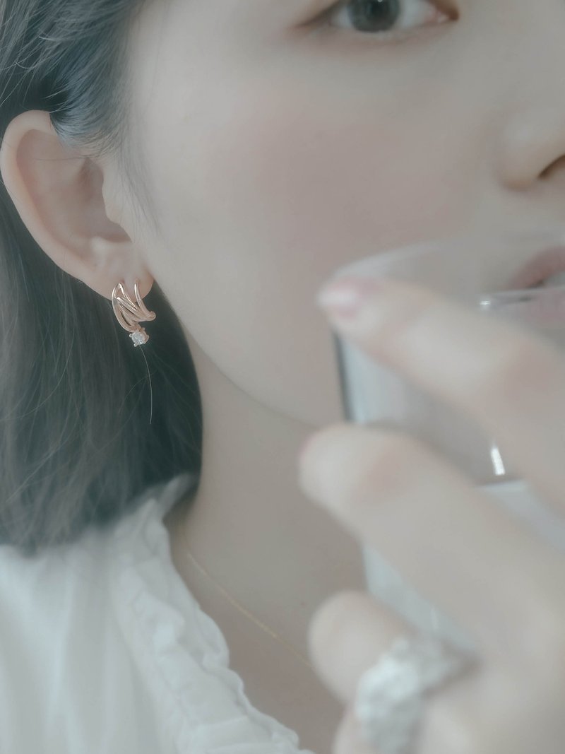ryuusei earrings sterling silver meteor-like Stone earrings - ต่างหู - เงินแท้ สีเงิน