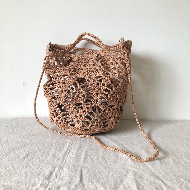 Summer shoulder portable pineapple pattern small net bag tea brown - Messenger Bags & Sling Bags - Other Materials Brown