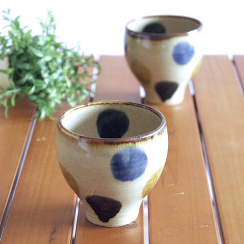 Japanese Sake-Yumi Izumi Sansai Tang Cup (Pottery Cup) - ถ้วย - ดินเผา สีนำ้ตาล