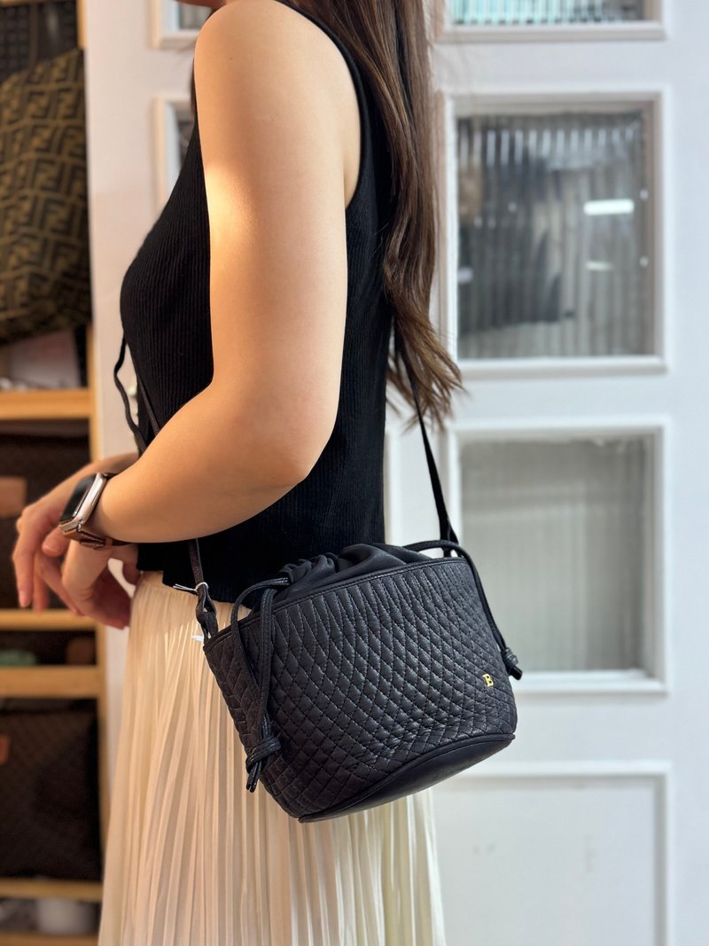 中古正品 Bally 牛革 圓桶水桶包 斜背包 軟皮 意大利製 - 側背包/斜背包 - 真皮 黑色