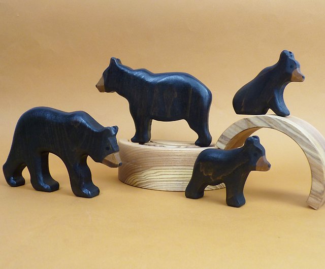 木製の黒いクマのセット（2個）-クマの置物-木製の動物-木のおもちゃ 