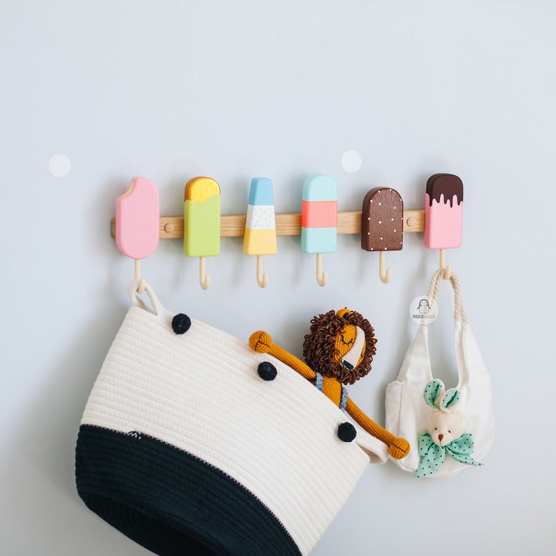 Wall hanger for kids room with cute ice cream hooks, gift, wooden hooks - เฟอร์นิเจอร์เด็ก - ไม้ 