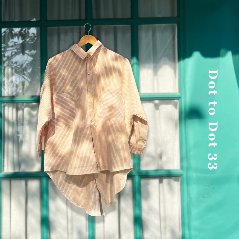 Unlocked back side shirt (Mustard Stripe) - 女襯衫 - 棉．麻 卡其色