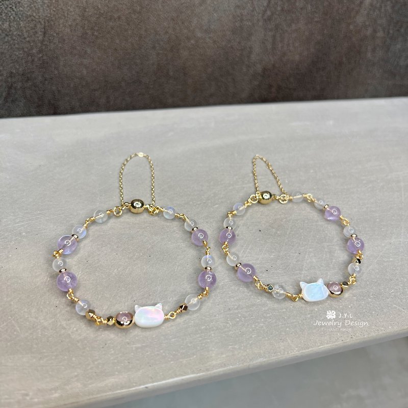 Cat Lavender Amethyst Magnetic Bracelet Social Wit Noble Peach Blossom JYL Neighbor Handmade - Bracelets - Crystal Purple