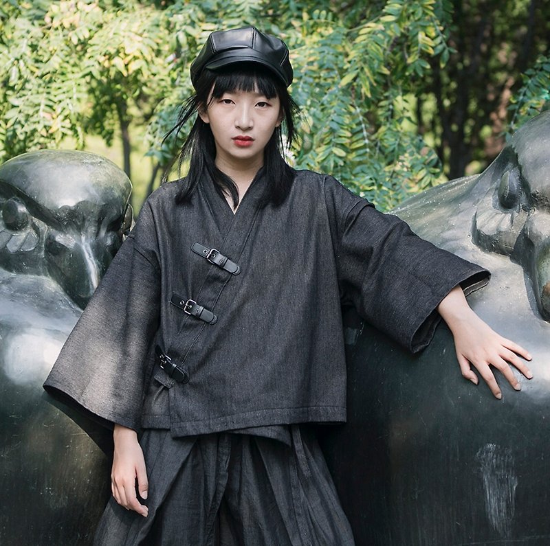 Japanese-style dark leather buckle slanted samurai denim short jacket top for gender-neutral wear - Women's Tops - Other Materials Black