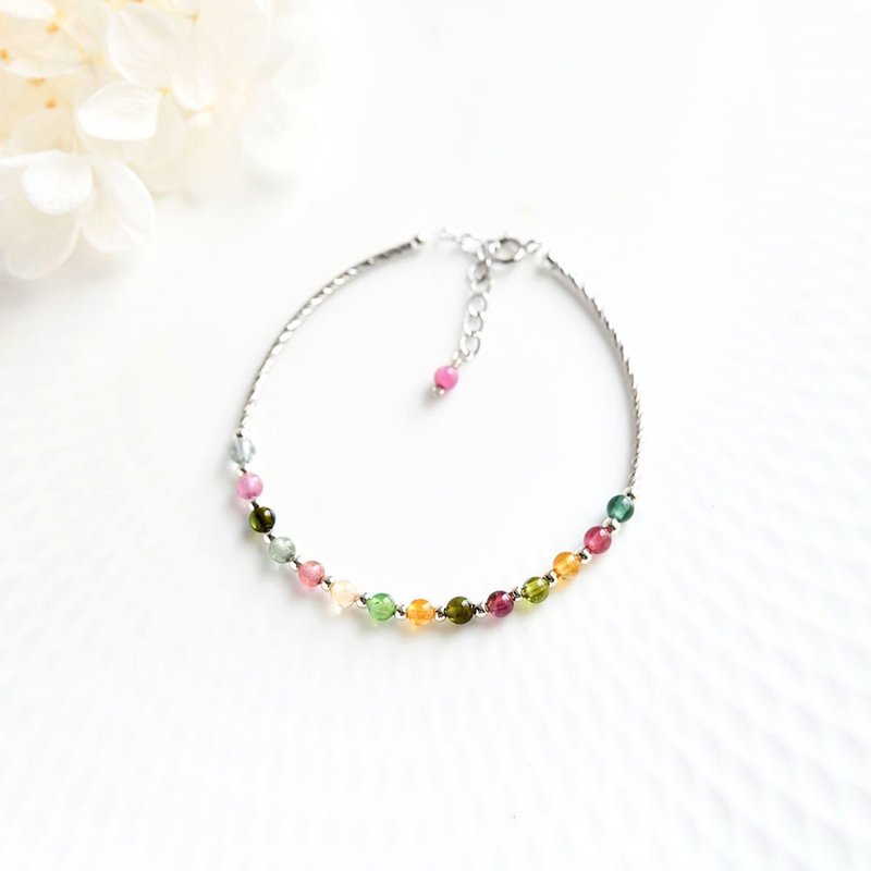 マイナスイオンパワーで健康をもたらす カラフル トルマリンとパイプのブレスレット 10月誕生石 - ブレスレット - 宝石 多色