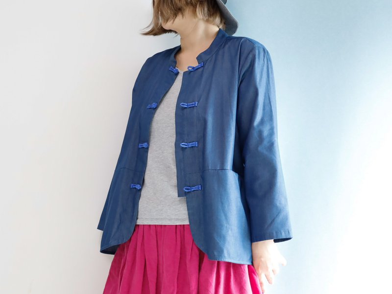 チャイナカラー 2WAY デニムシャツ シノワズリな衿元 ゆったりデザイン 香港迷 - 女襯衫 - 棉．麻 藍色