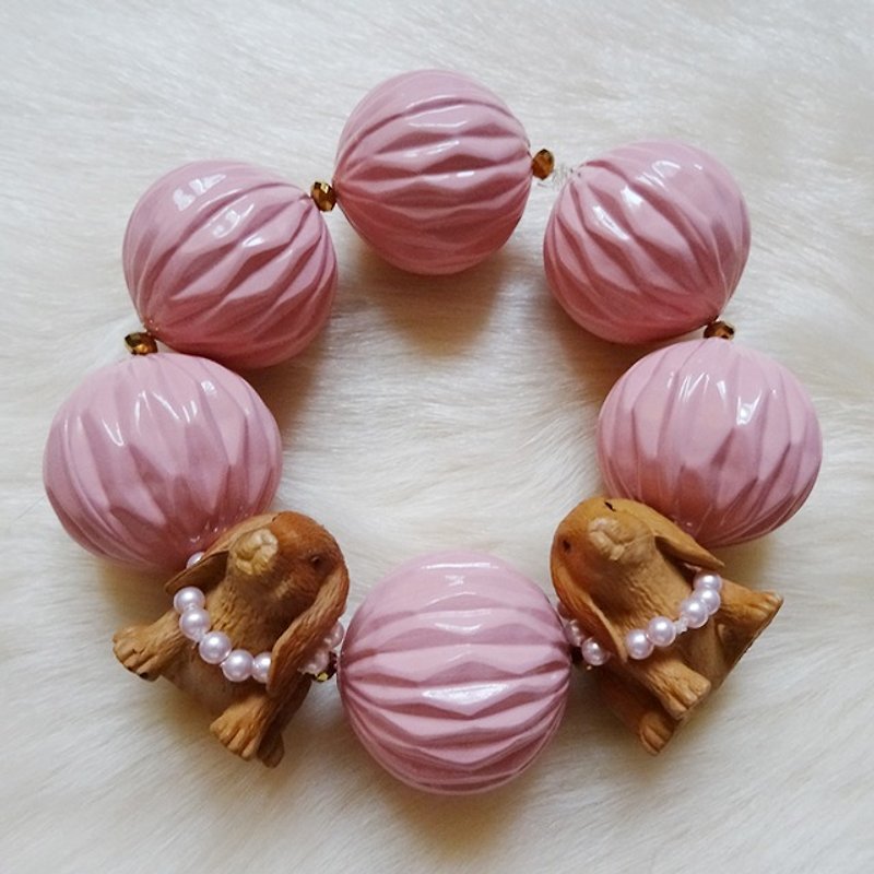 Brown bunny bracelet - Bracelets - Plastic Pink