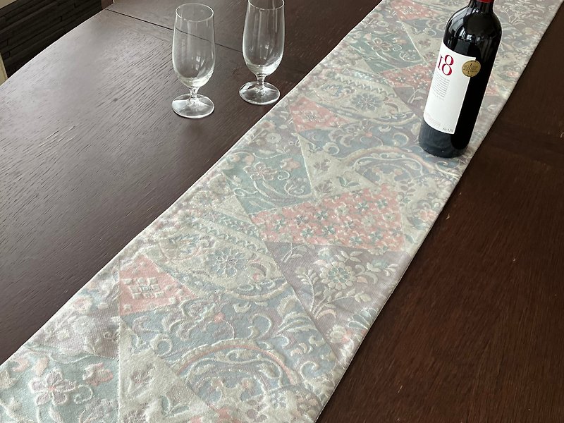 豪華 着物の帯のテーブルランナー  正絹 - ランチョンマット - シルク・絹 シルバー