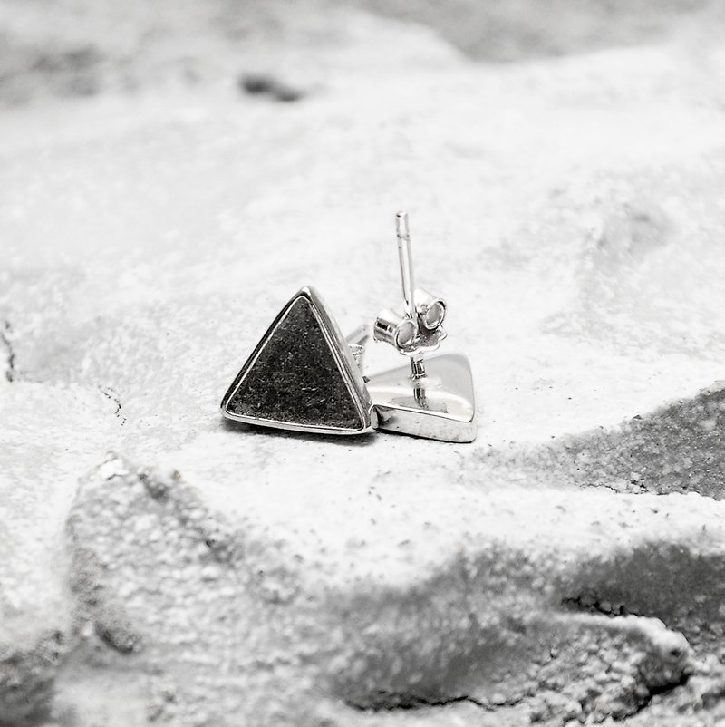 Black Cocnrete Triangle Earrings (Silver/Rose Gold) | Geometric Series - Earrings & Clip-ons - Cement Black