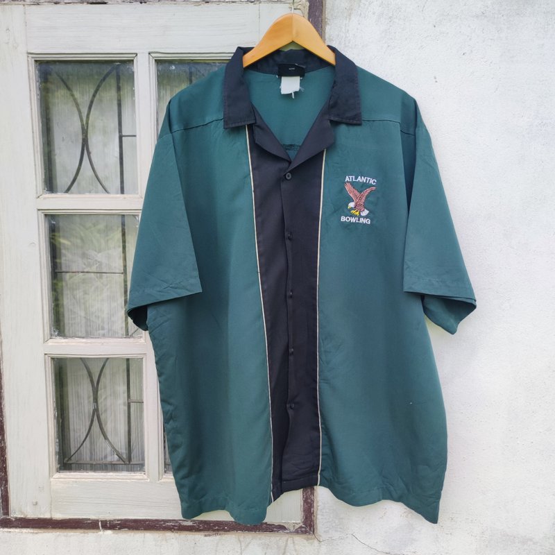 Vintage Hilton Green  Black Bowling  Shirt  Atlantic Bowling Patches - เสื้อเชิ้ตผู้ชาย - เส้นใยสังเคราะห์ สีเขียว