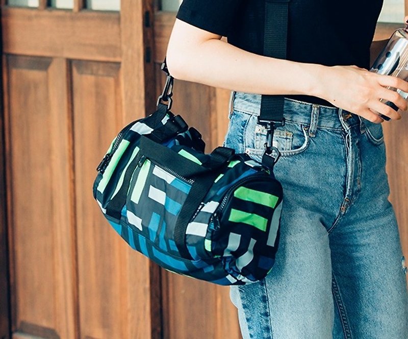 Original Design Minimal Waterproof Design Travel Side Backpack Tote Bag – Helsinki - Other - Other Materials Black