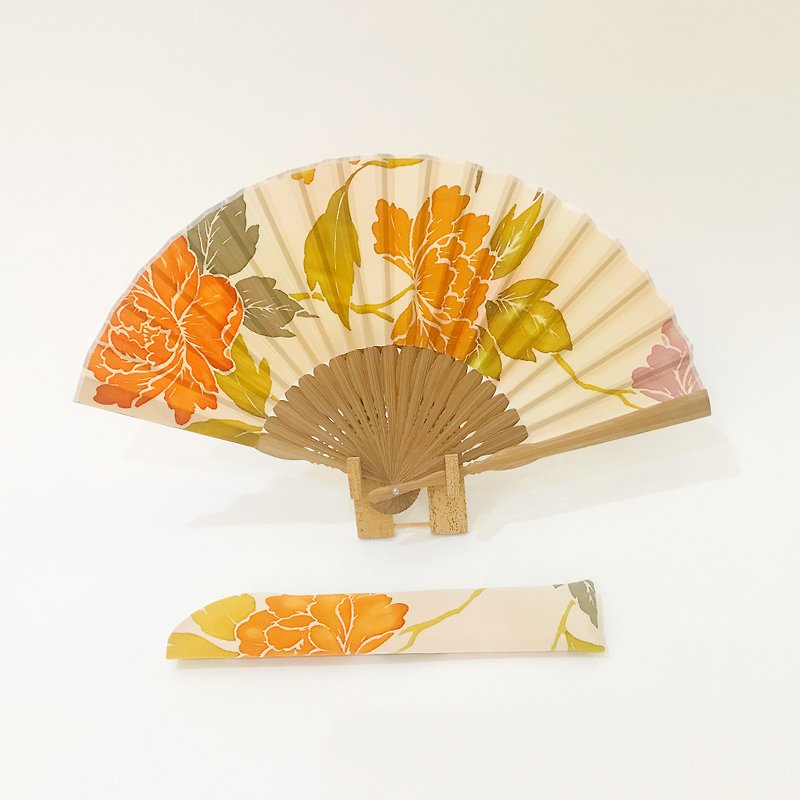 Kimono Fan (Sensu) created by upcycling Japanese Vintage Silk Kimono. #48 - Fans - Silk Pink