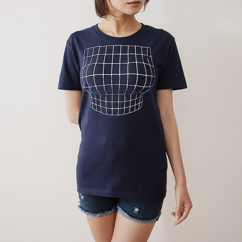 Mousou Mapping T-shirt/ Illusion grid/ Navy (Night blue) - เสื้อยืดผู้หญิง - ผ้าฝ้าย/ผ้าลินิน สีน้ำเงิน