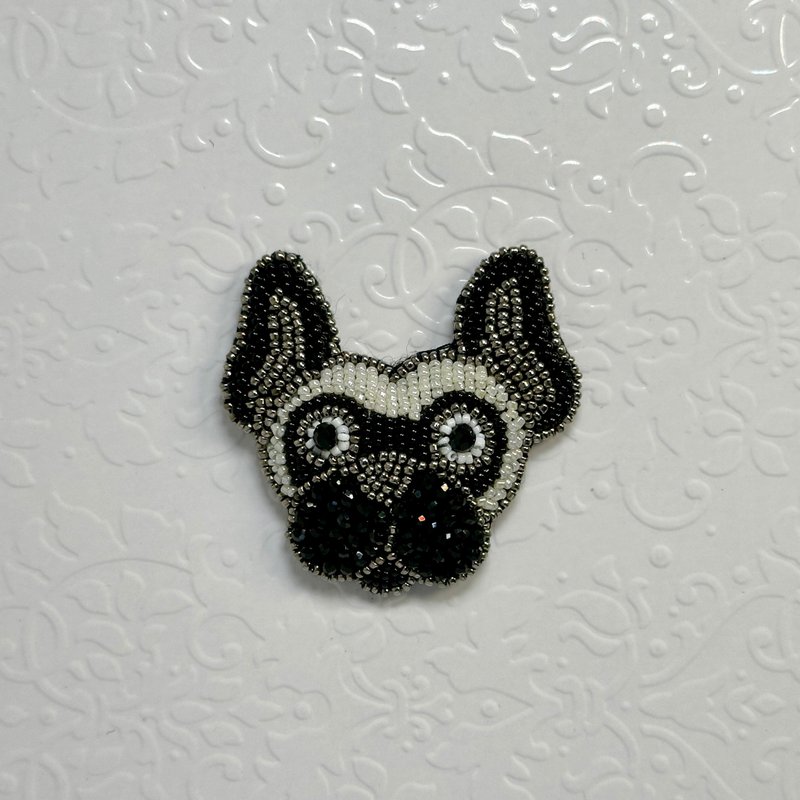 黑色八哥磁石貼 Beaded Embroidery Pug Dog Magnet - 壁貼/牆壁裝飾 - 其他材質 多色
